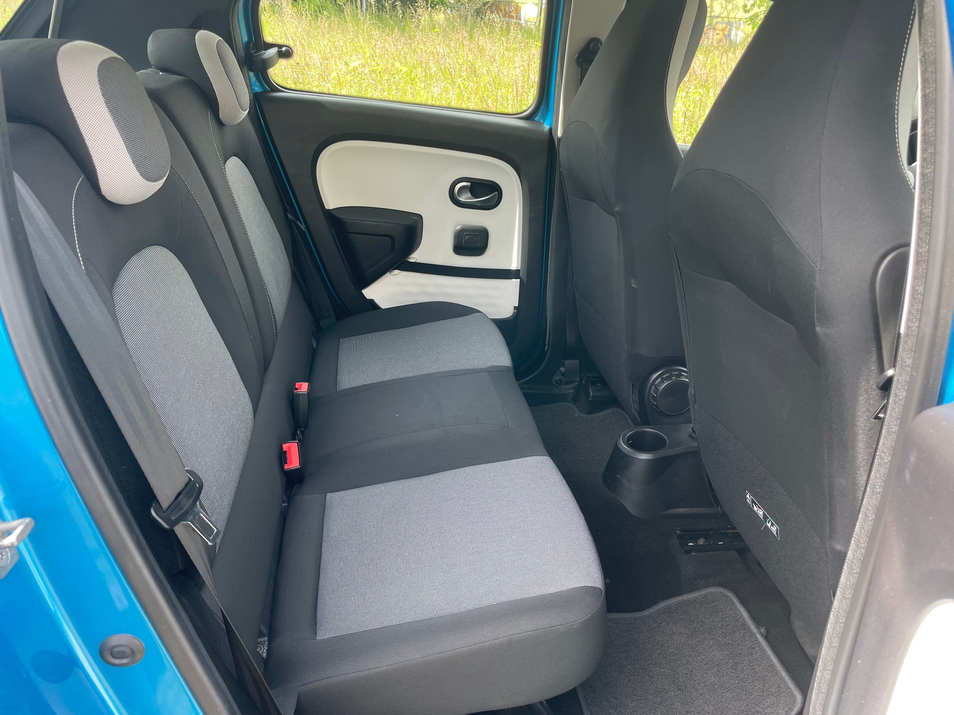 RENAULT Twingo 1.0 Zen-image-8