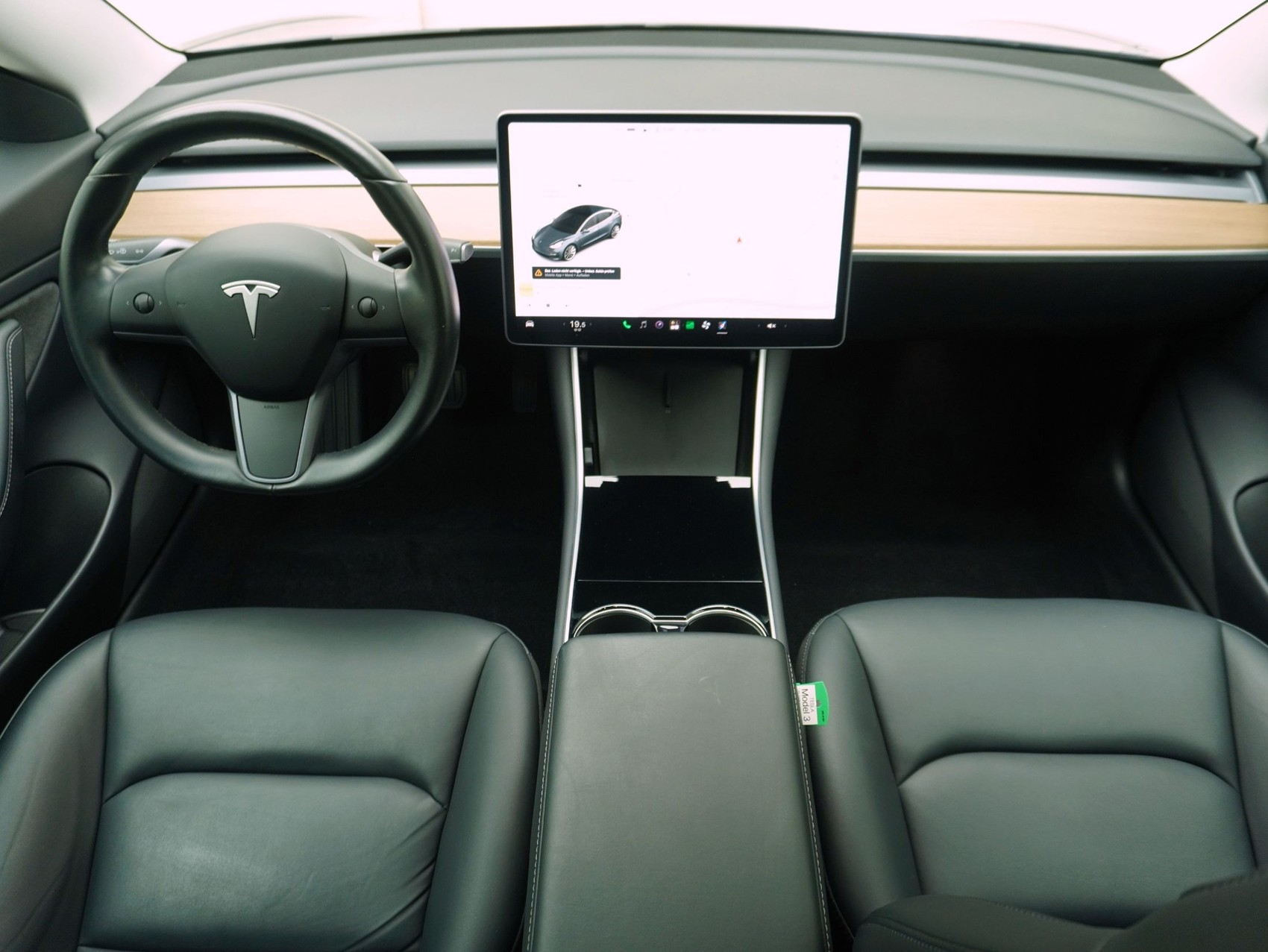 TESLA Model 3 Long Range Dual Motor AWD-image-16