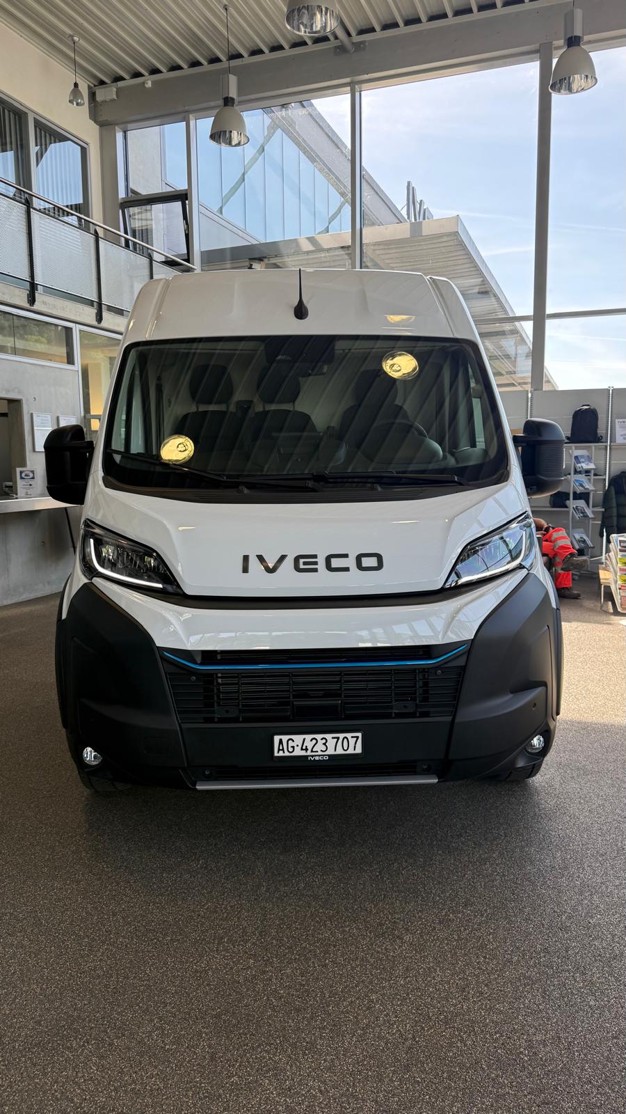 IVECO eSuper JOLLY