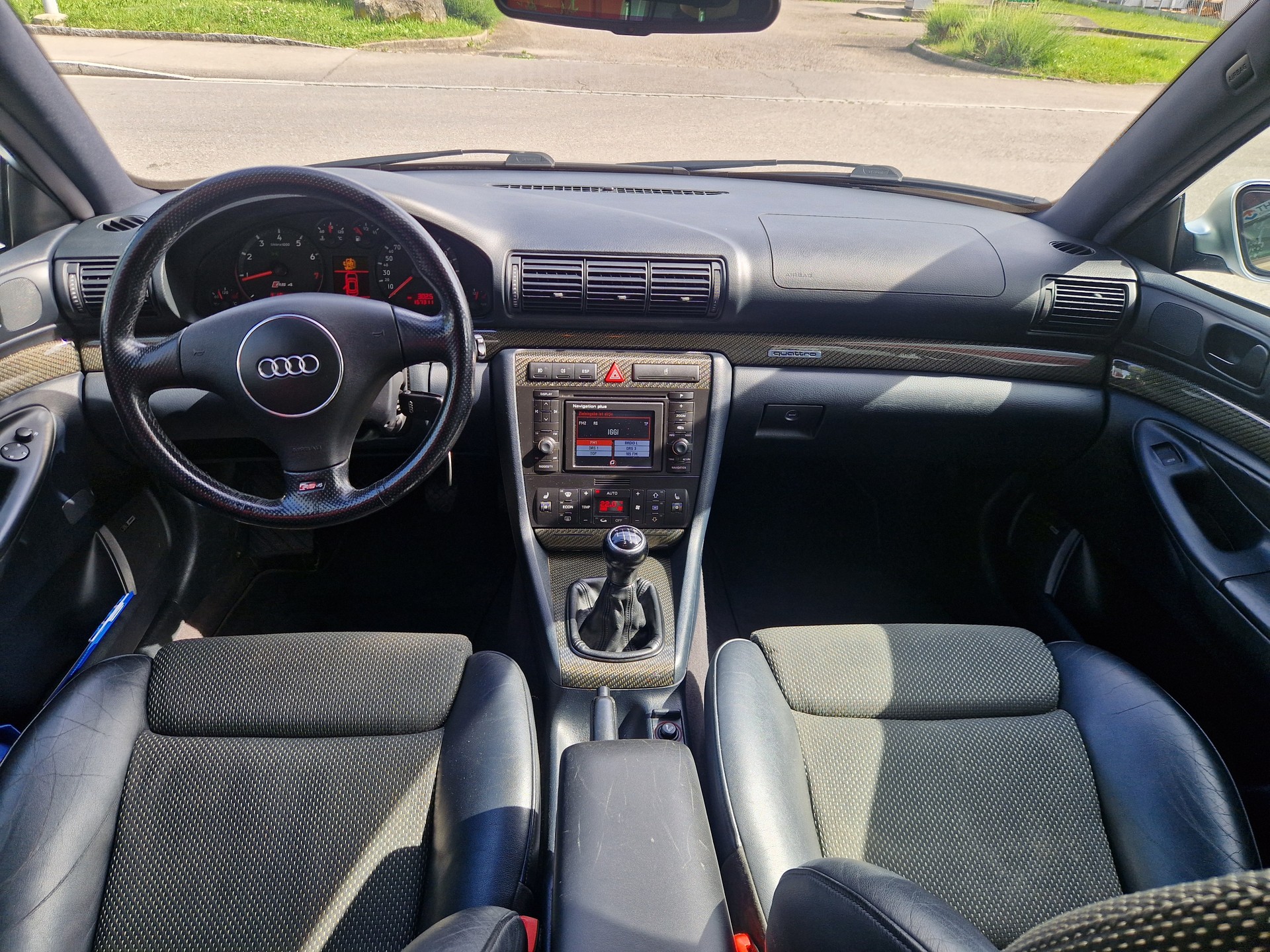 AUDI 2.7 V6 Biturbo quattro-image-4