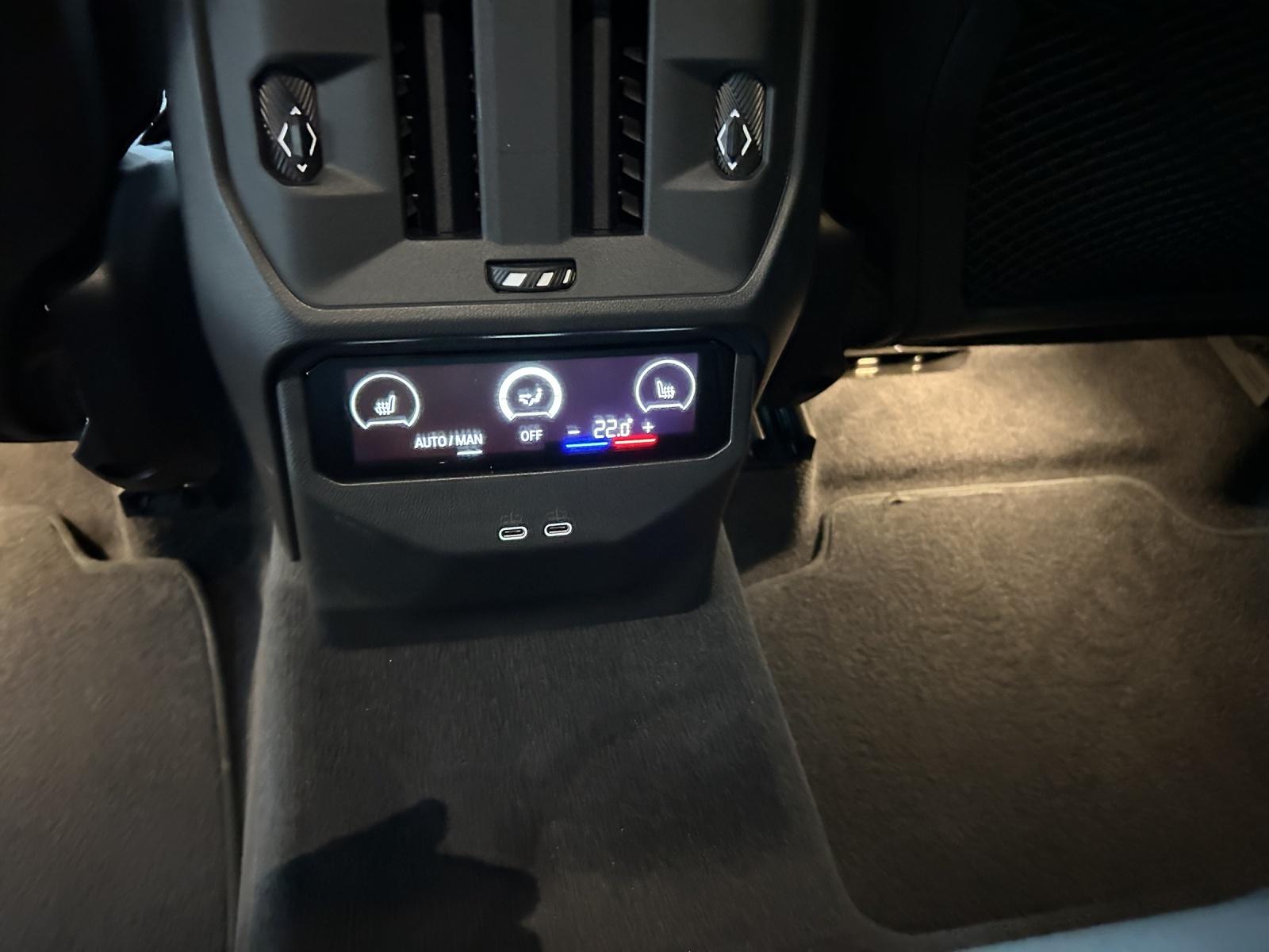 BMW X3 20i xDrive-image-22