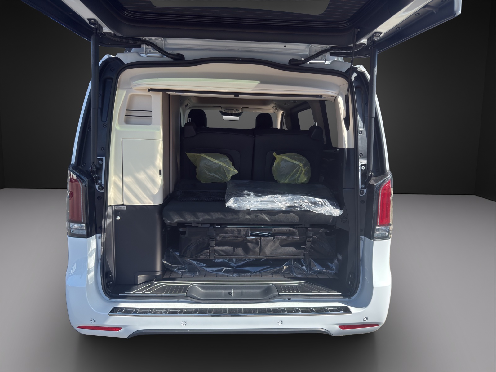 MERCEDES-BENZ Marco Polo 300 d 4M Automat-image-10