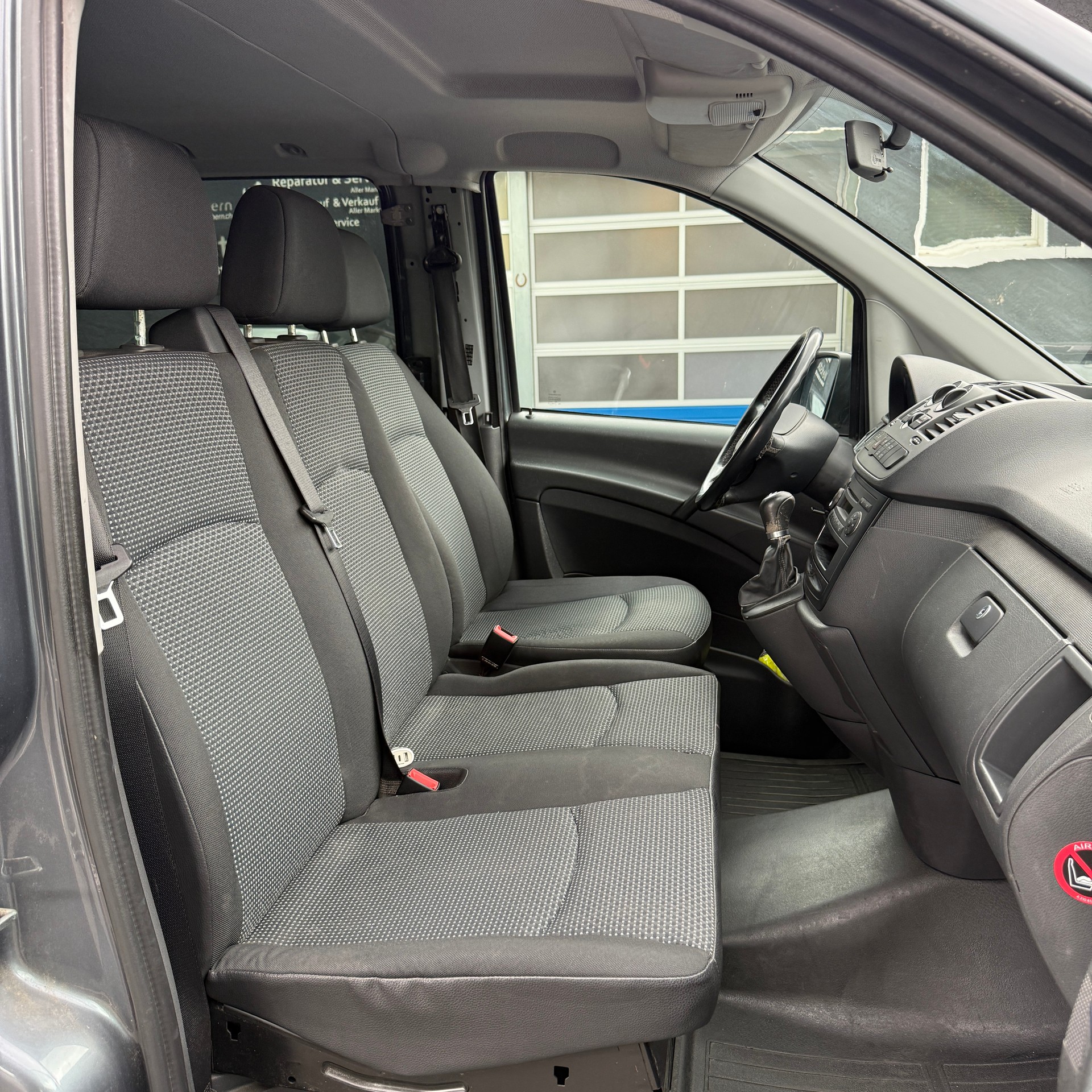 MERCEDES-BENZ Vito 113 CDI Blue Efficiency A-image-12