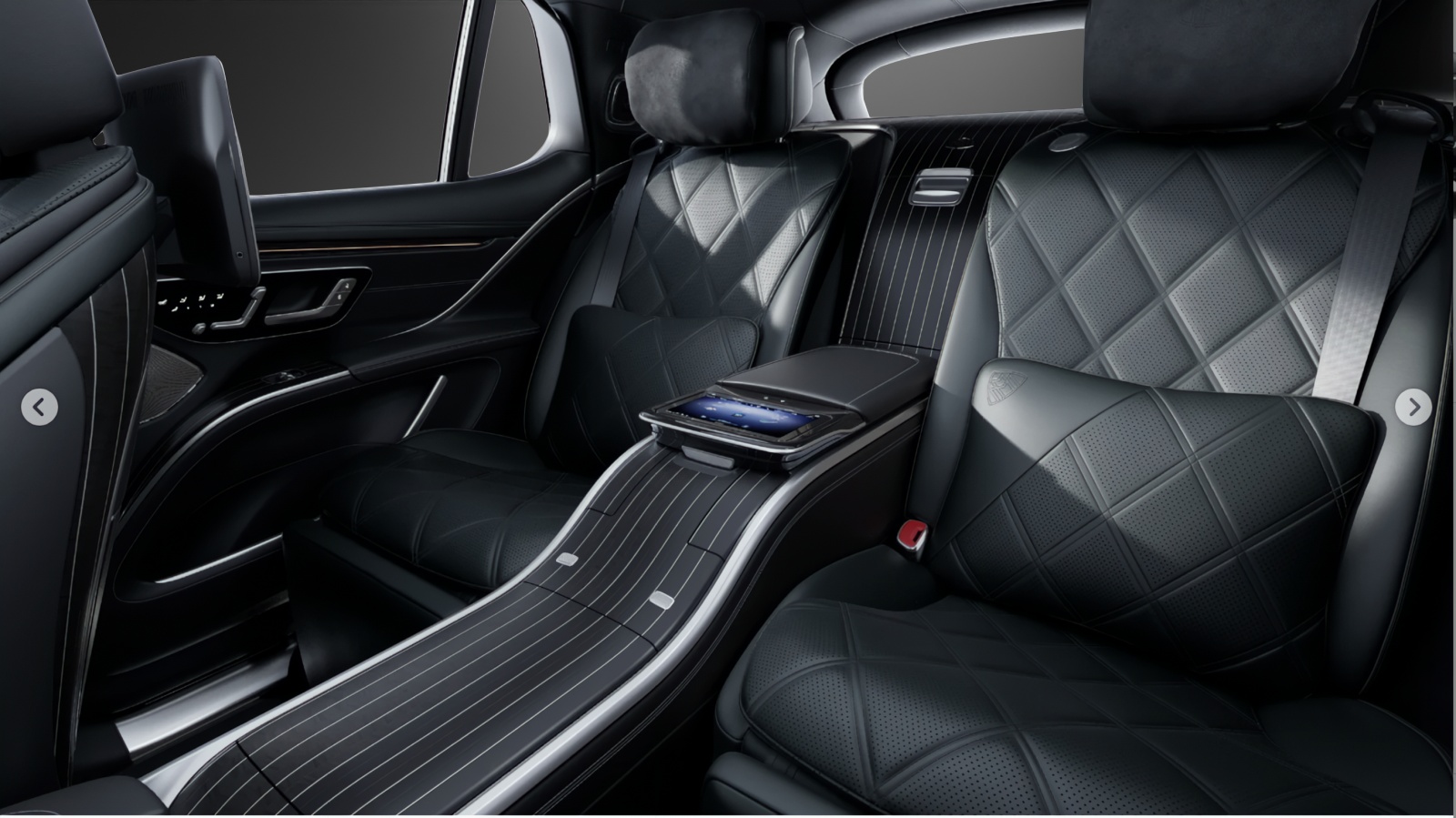 MERCEDES-BENZ EQS SUV 680 Maybach-image-8