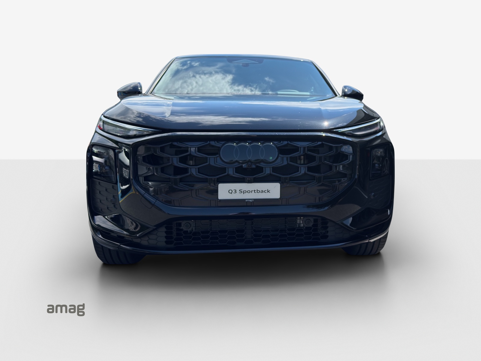 AUDI Q3 Sportback e-hybrid 200 kW S tronig-image-6
