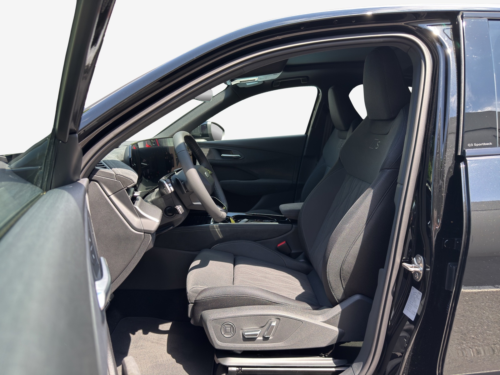 AUDI Q3 Sportback e-hybrid 200 kW S tronig-image-7