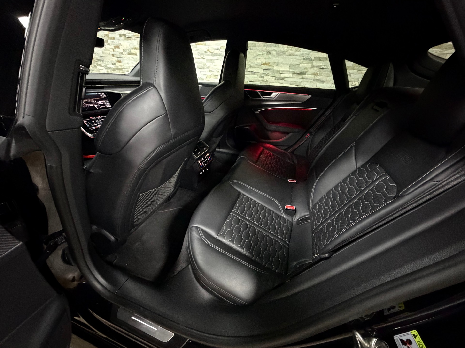 AUDI RS7 Sportback MHEV-image-23