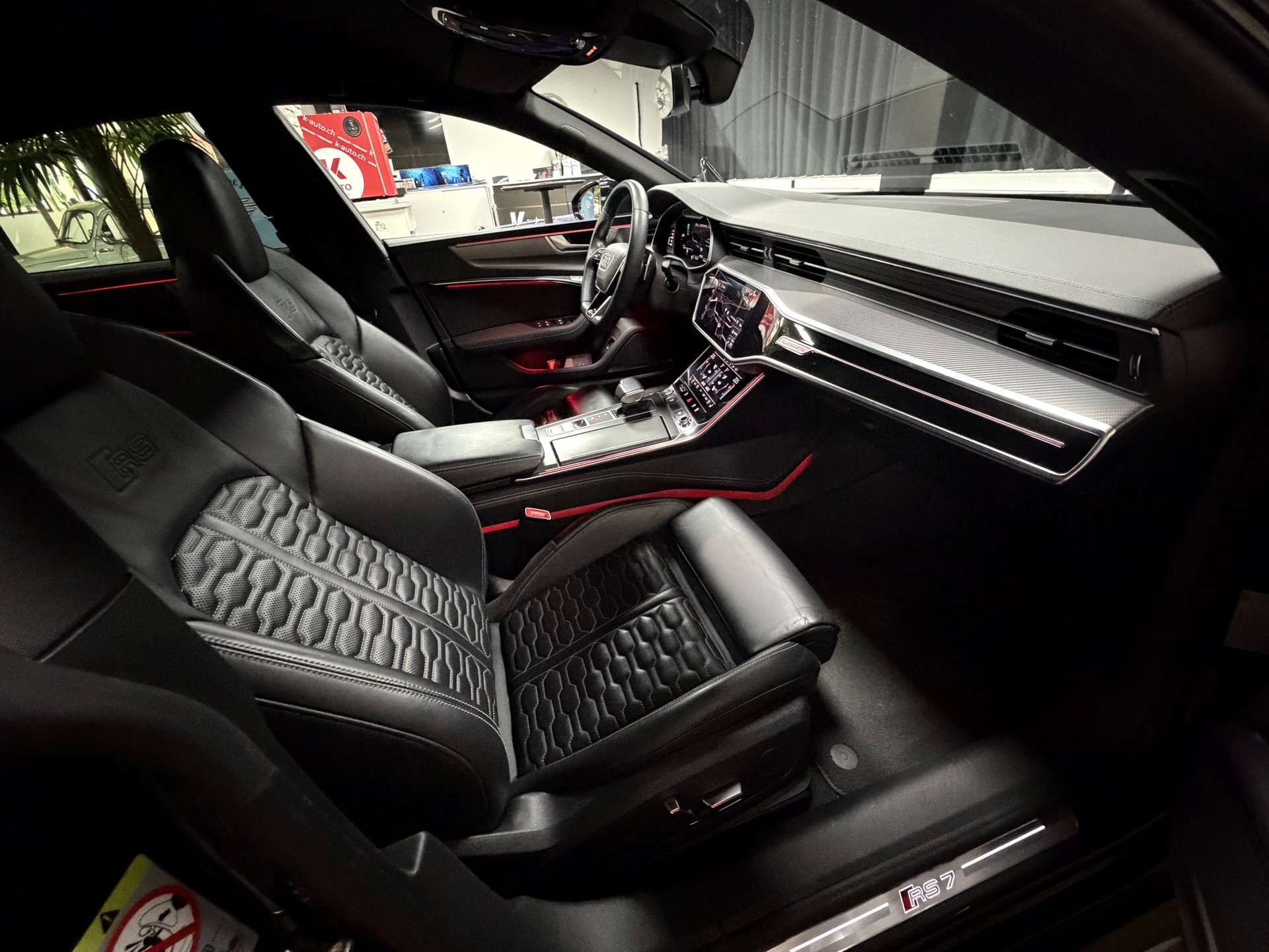 AUDI RS7 Sportback MHEV-image-27