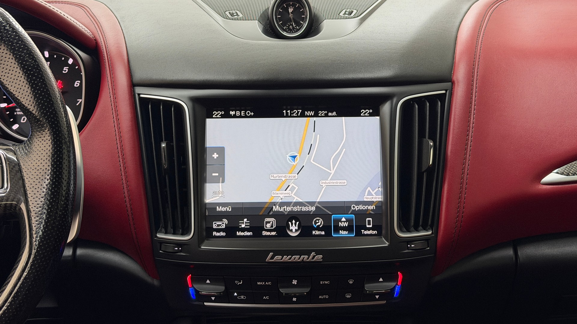 MASERATI Levante S 3.0 V6 Automatica-image-9