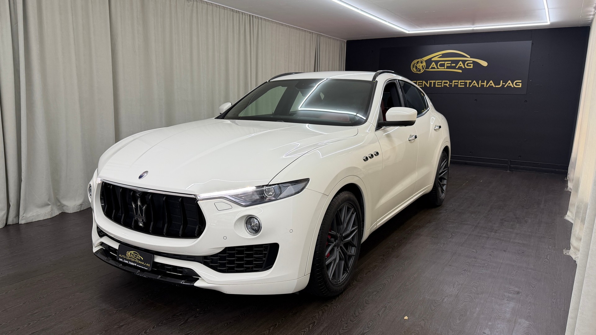 MASERATI Levante S 3.0 V6 Automatica-image-0