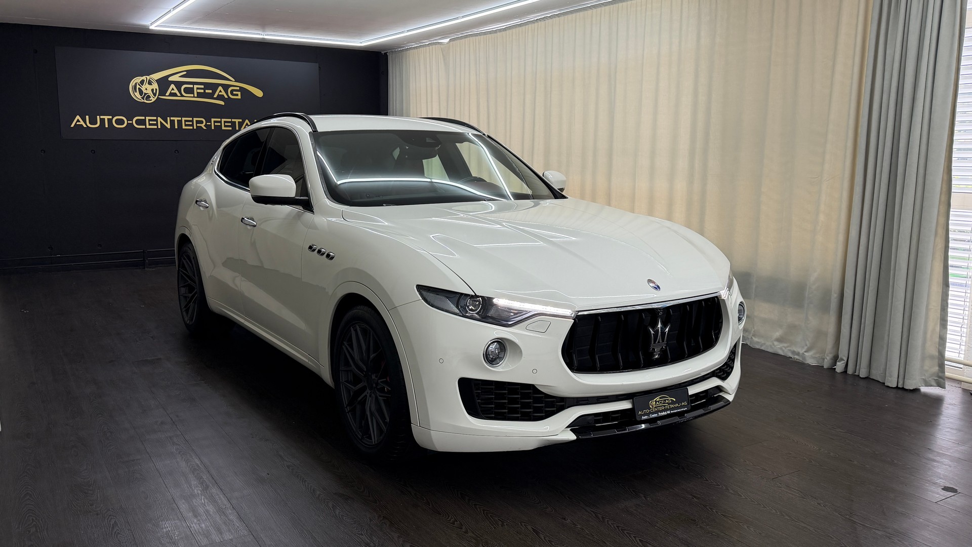 MASERATI Levante S 3.0 V6 Automatica-image-2