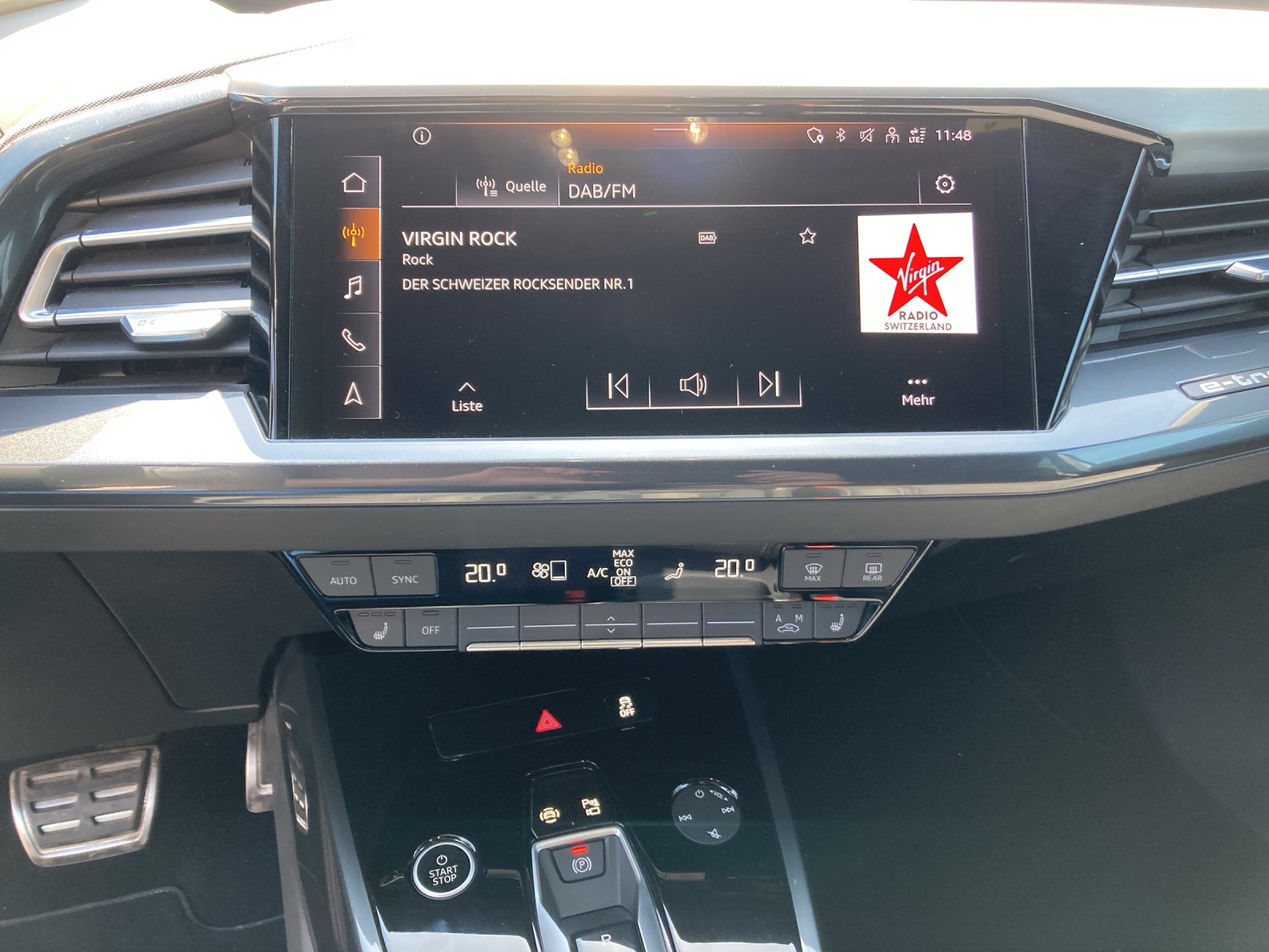 AUDI Q4 e-tron 50 quattro-image-11