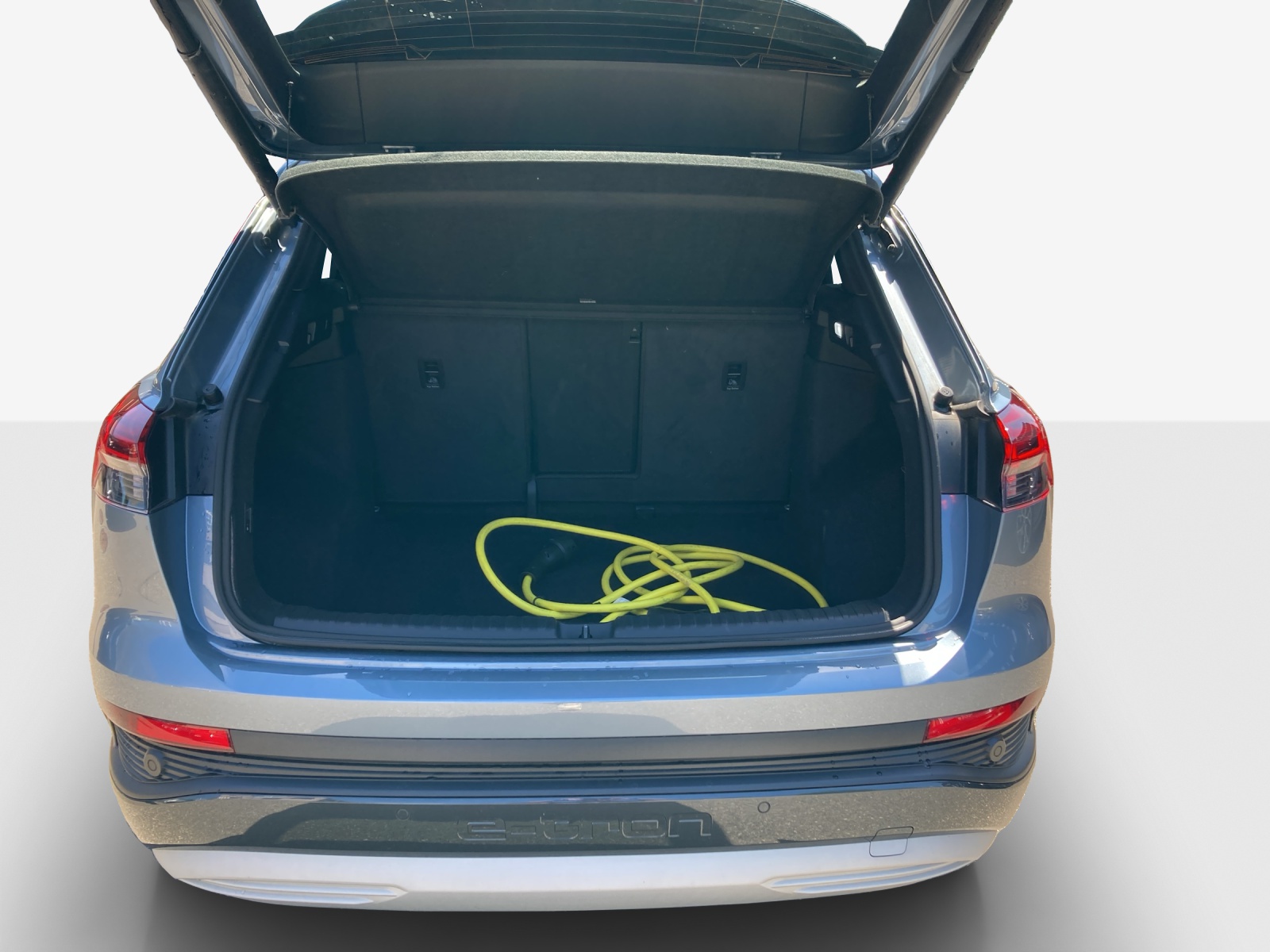 AUDI Q4 e-tron 50 quattro-image-13