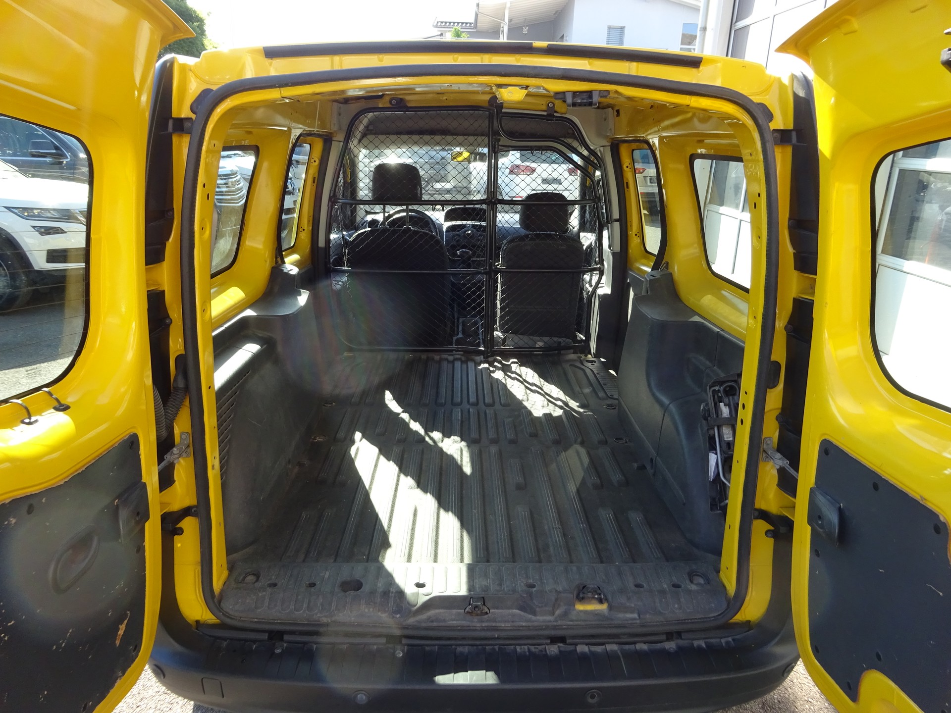 RENAULT Kangoo Maxi Z.E. 33 R60 Access 2 Plätze-image-13