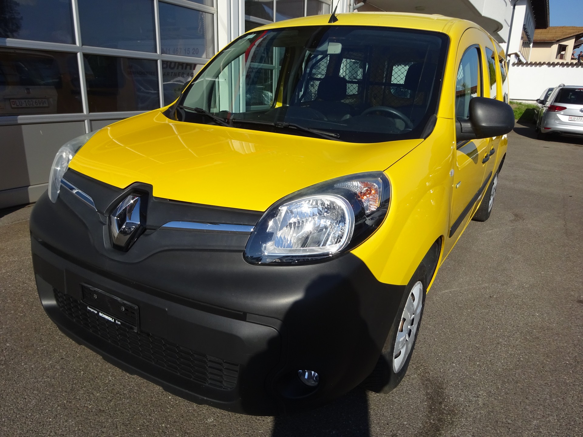 RENAULT Kangoo Maxi Z.E. 33 R60 Access 2 Plätze-image-0