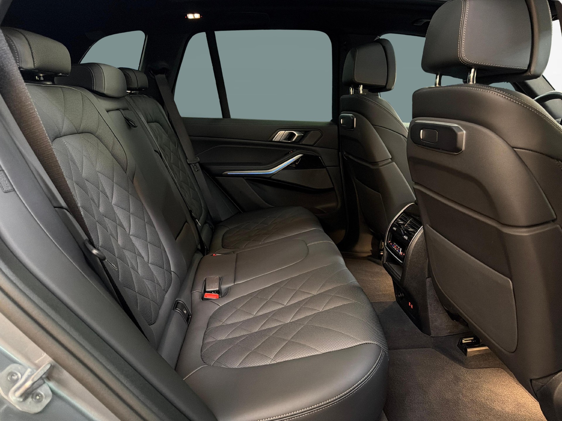 BMW X5 50e xDrive50e SAG-image-18