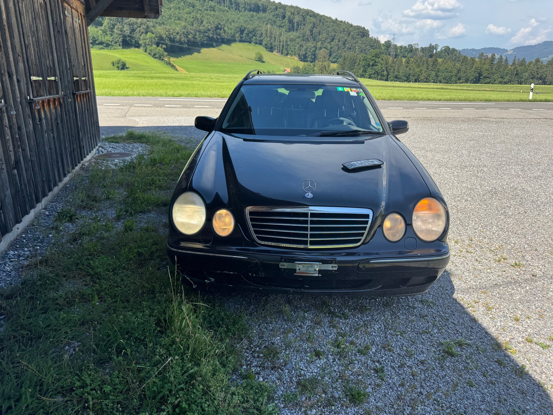MERCEDES-BENZ E 320 Elégance 4-Matic Automatic-image-0