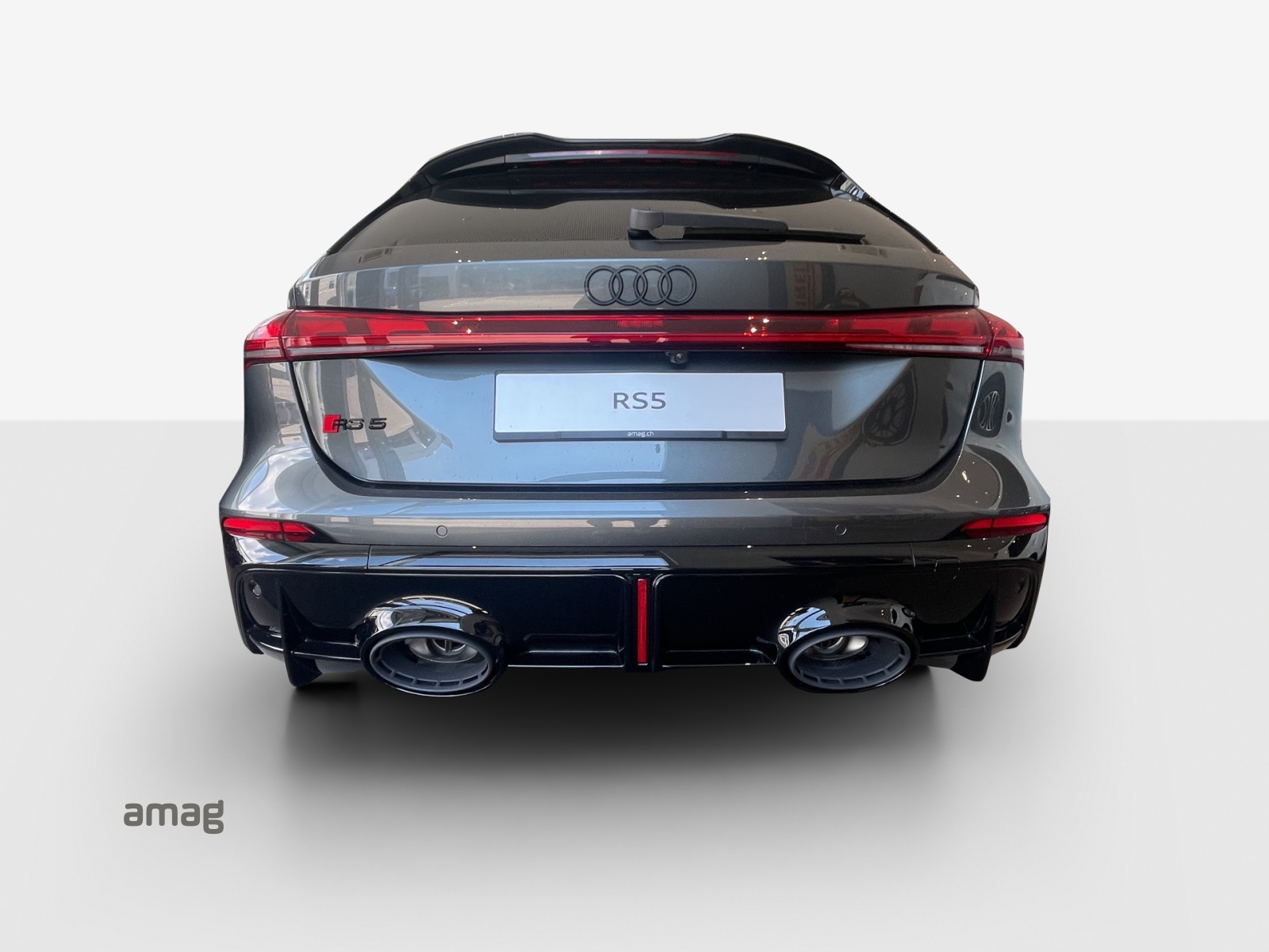 AUDI RS 5 Avant TFSI 470 kW Tiptronic quattro-image-3