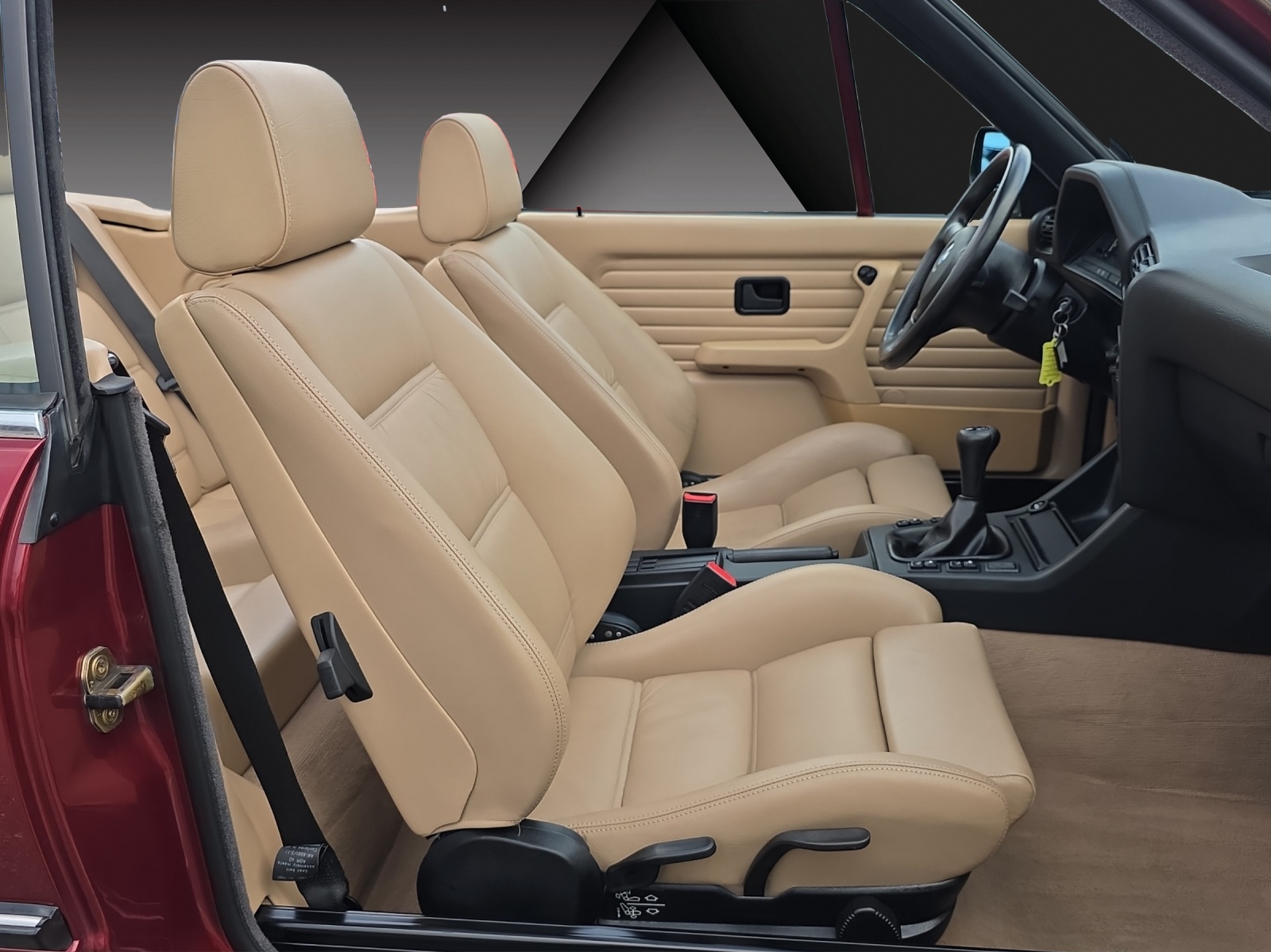 BMW 325i Cabrio-image-16