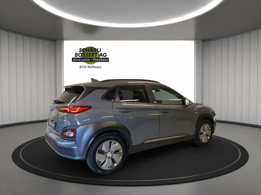 HYUNDAI Kona 64 kWh Electric Amplia-image-15