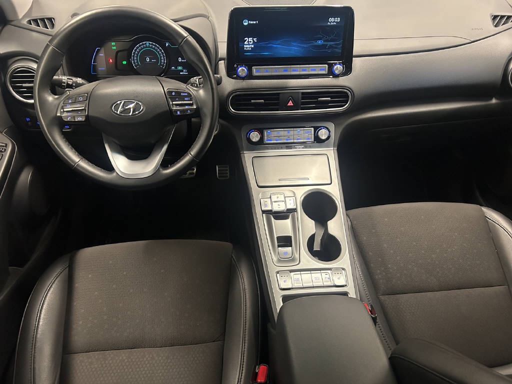 HYUNDAI Kona 64 kWh Electric Amplia-image-4