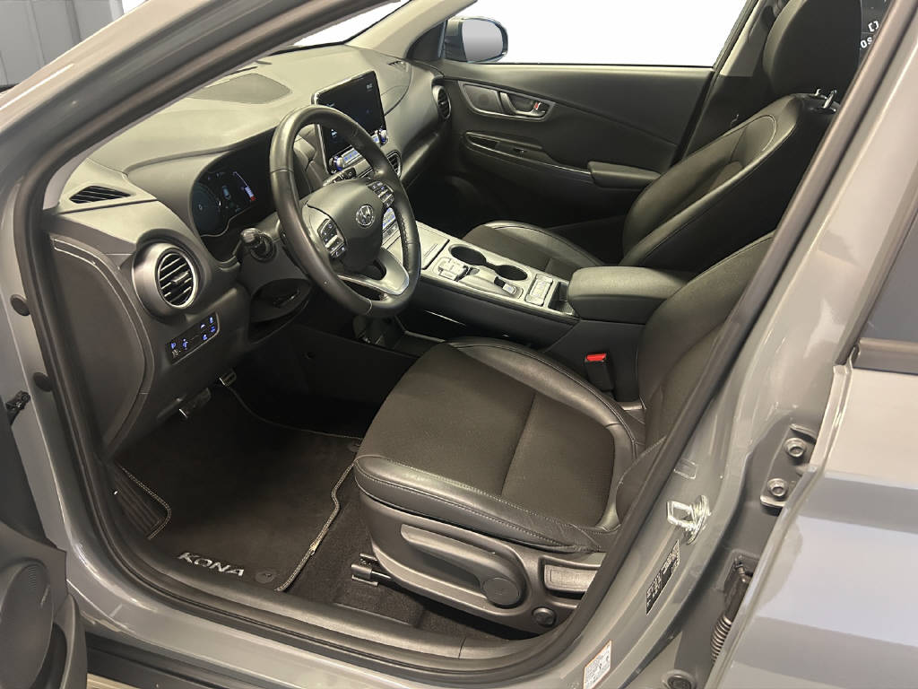HYUNDAI Kona 64 kWh Electric Amplia-image-3