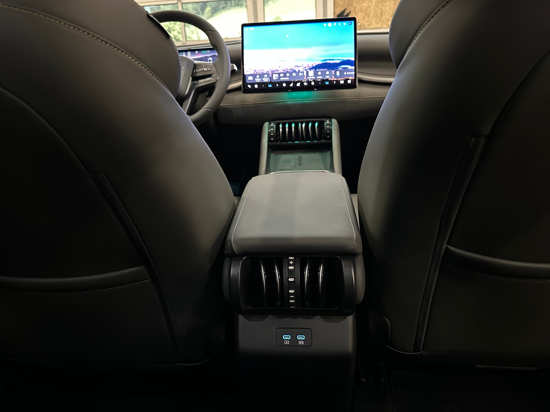 BYD Atto 3 EVO 74.8 kWh Excellence AWD-image-10