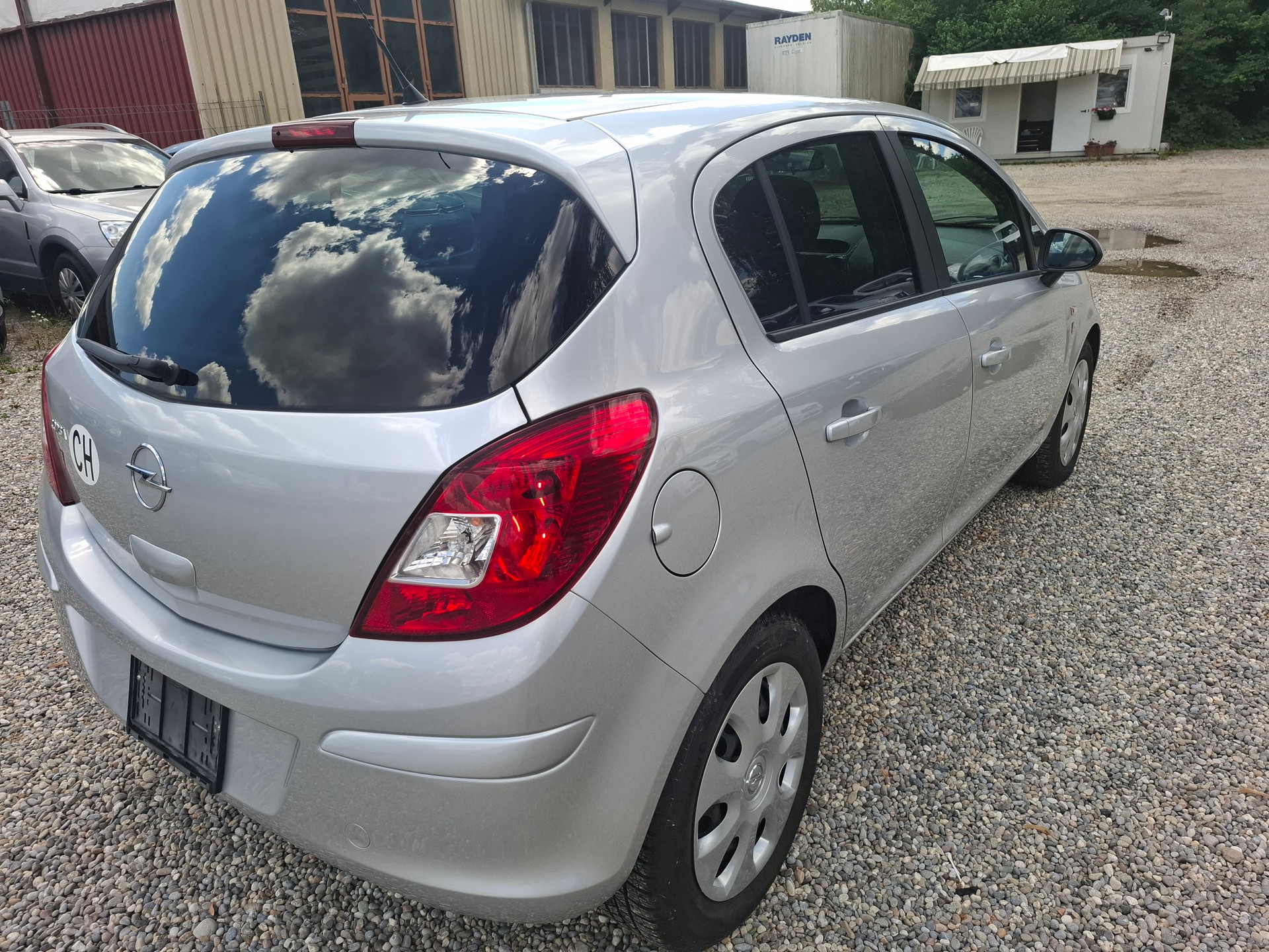 OPEL Corsa 1.4 TP Anniversary Automatic-image-6