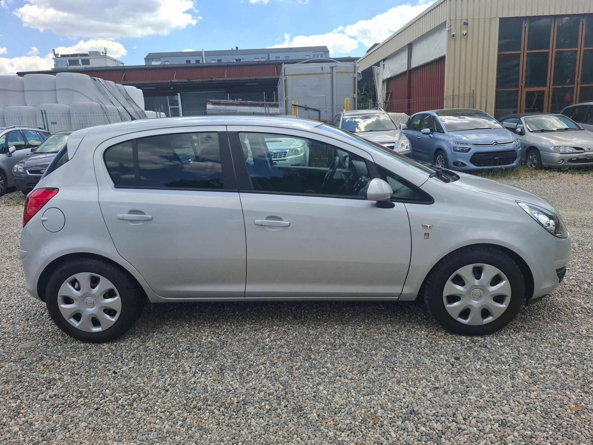 OPEL Corsa 1.4 TP Anniversary Automatic-image-3