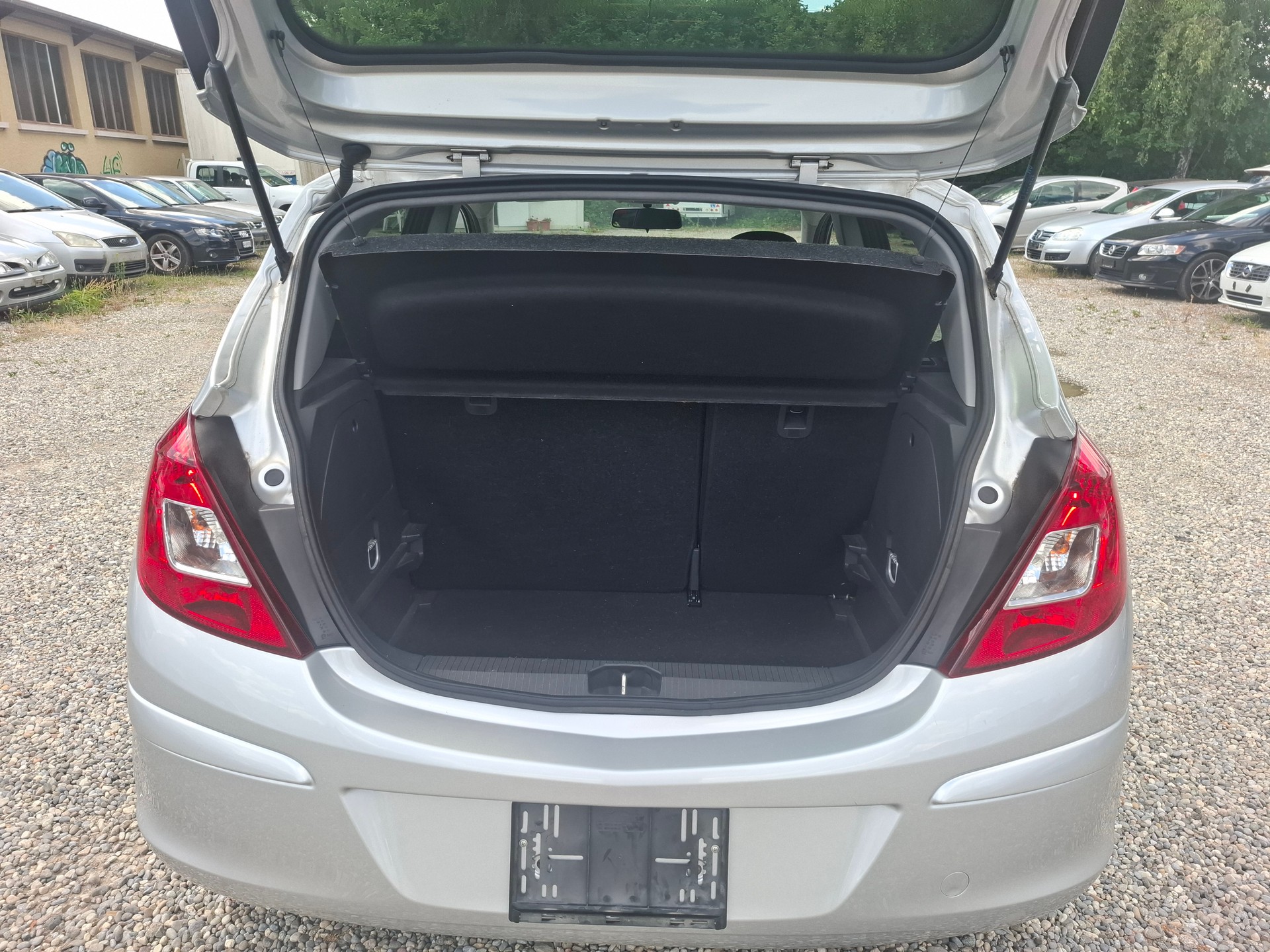 OPEL Corsa 1.4 TP Anniversary Automatic-image-8