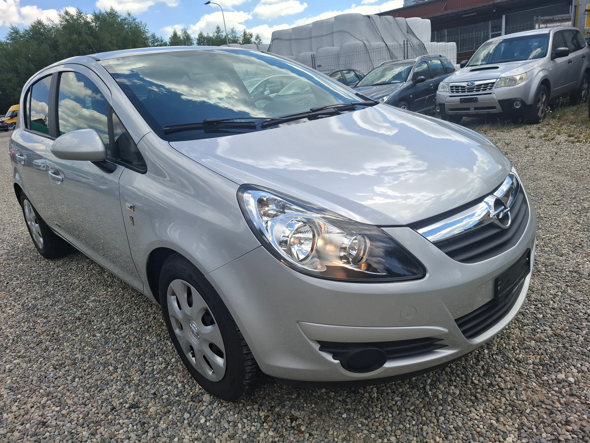 OPEL Corsa 1.4 TP Anniversary Automatic-image-1