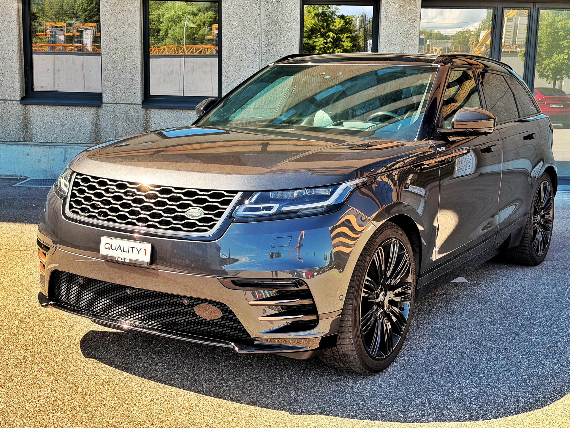 LAND ROVER Range Rover Velar R-Dynamic D 300 HSE Automatic