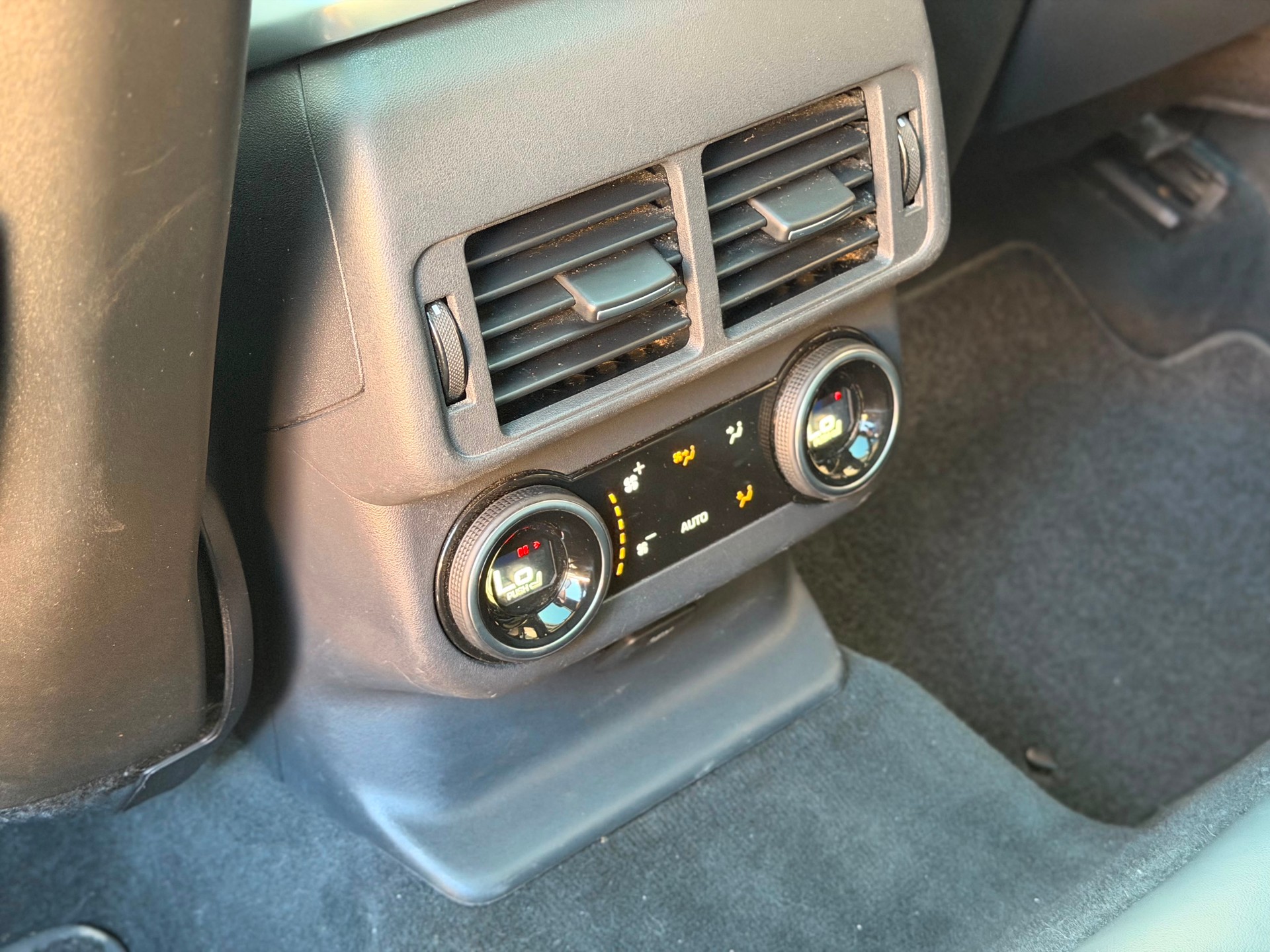 LAND ROVER Range Rover Velar R-Dynamic D 300 HSE Automatic-image-21