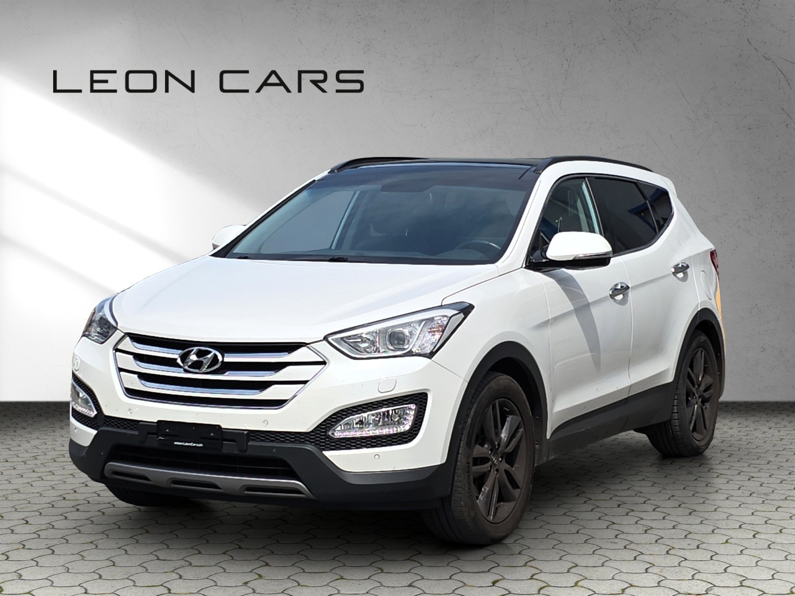 HYUNDAI Santa Fe 2.2 CRDI Premium 4WD Automatic 7-Sitzer mit AHK-image-0