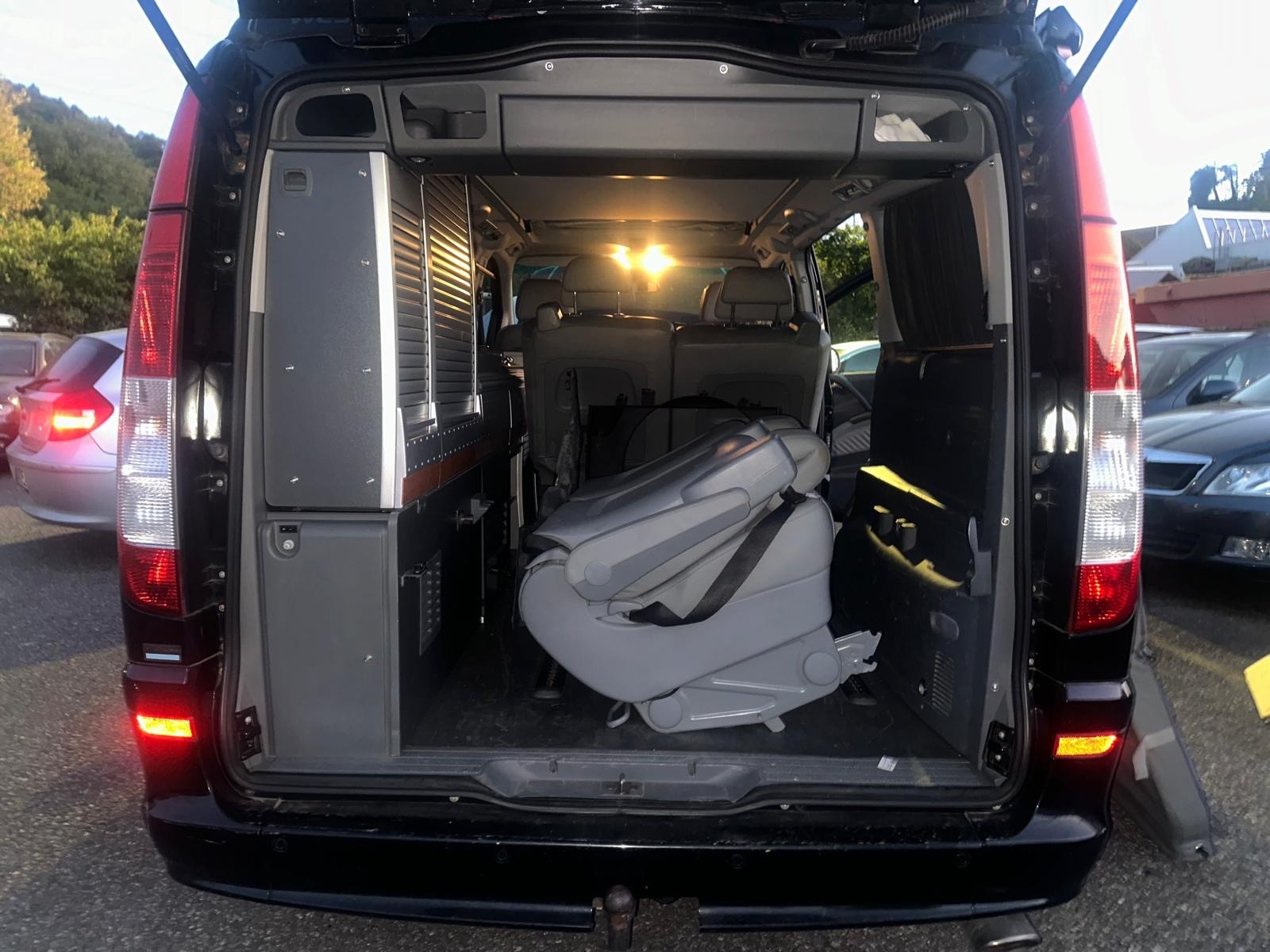 MERCEDES-BENZ Viano Marco Polo 3.0 CDI L Aut.-image-10