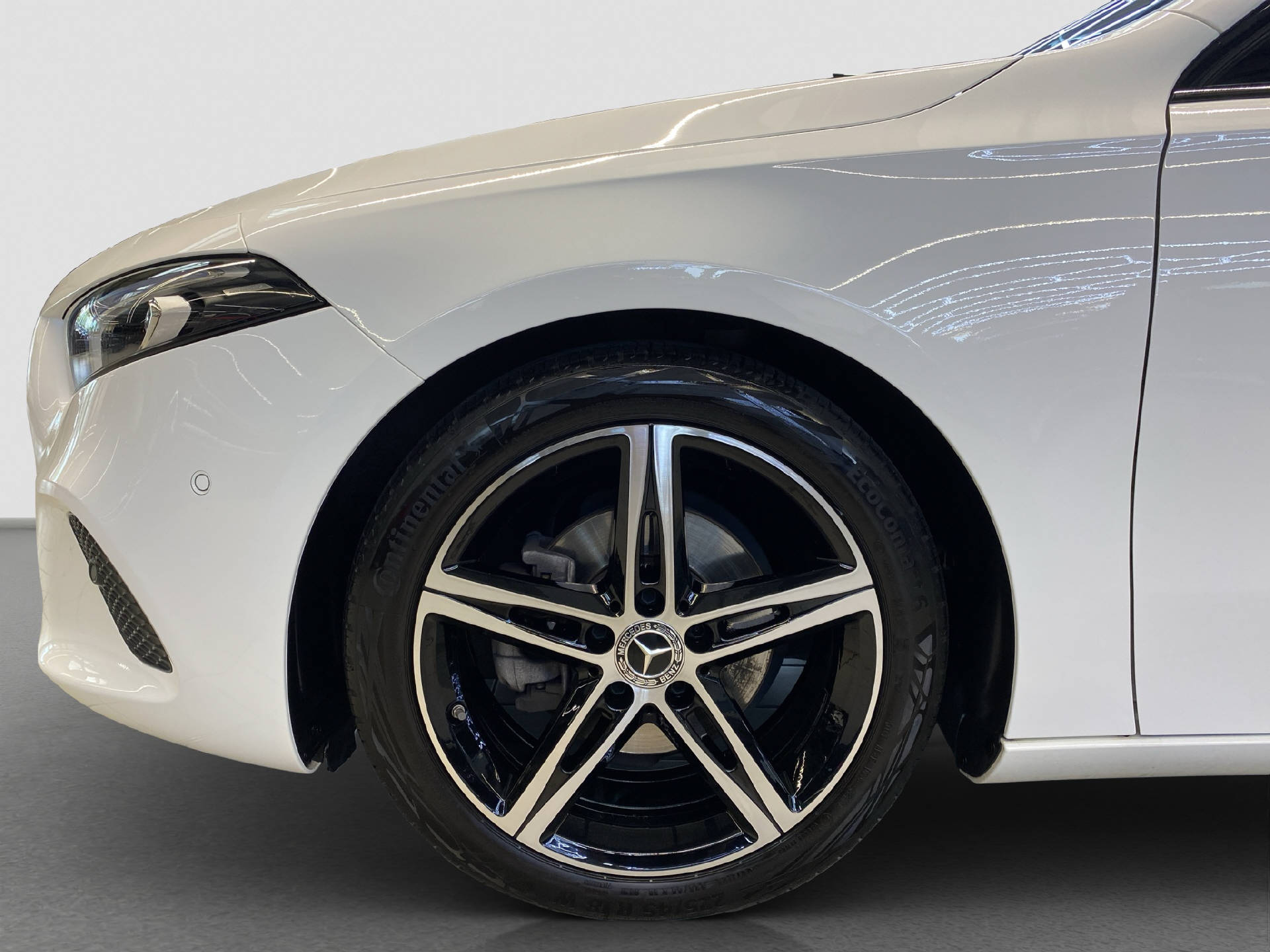 MERCEDES-BENZ A 180 Night Star-image-5