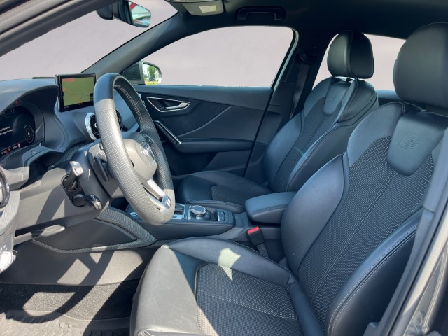 AUDI Q2 35 TFSI S line S-tronic-image-9