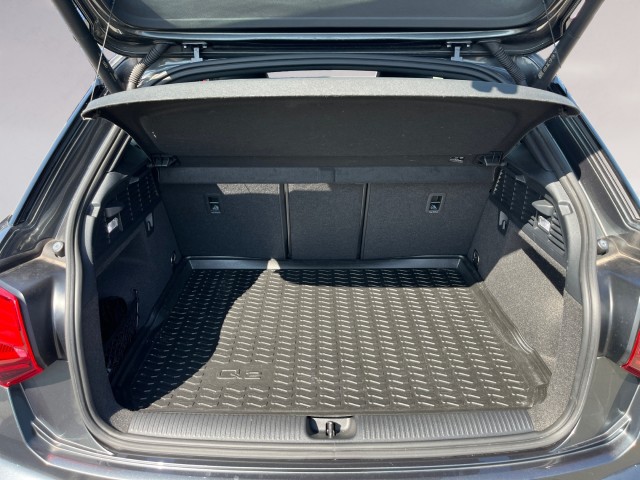 AUDI Q2 35 TFSI S line S-tronic-image-18