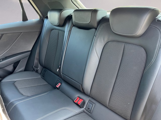 AUDI Q2 35 TFSI S line S-tronic-image-15