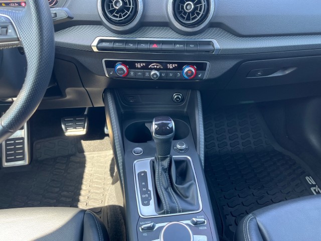 AUDI Q2 35 TFSI S line S-tronic-image-14