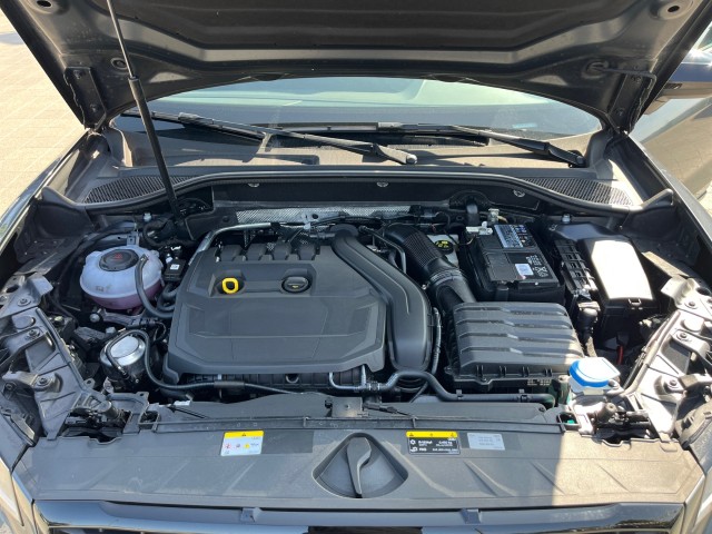 AUDI Q2 35 TFSI S line S-tronic-image-19
