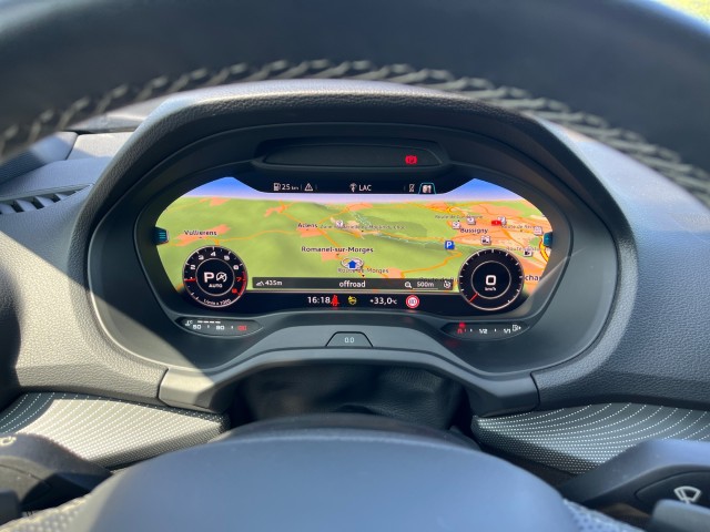AUDI Q2 35 TFSI S line S-tronic-image-13