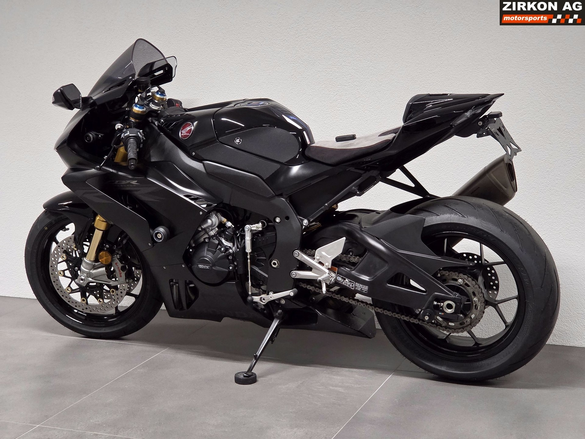 HONDA CBR 1000 RR-R SP-image-10