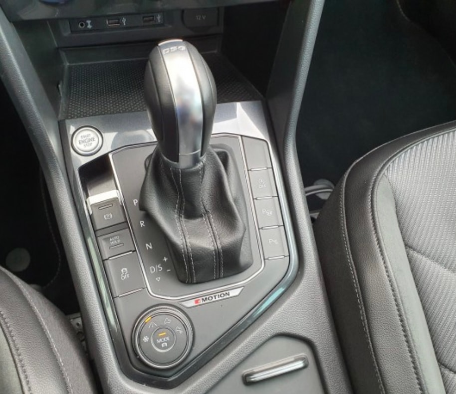 VW 2.0 TSI Highline DSG R Line-image-6
