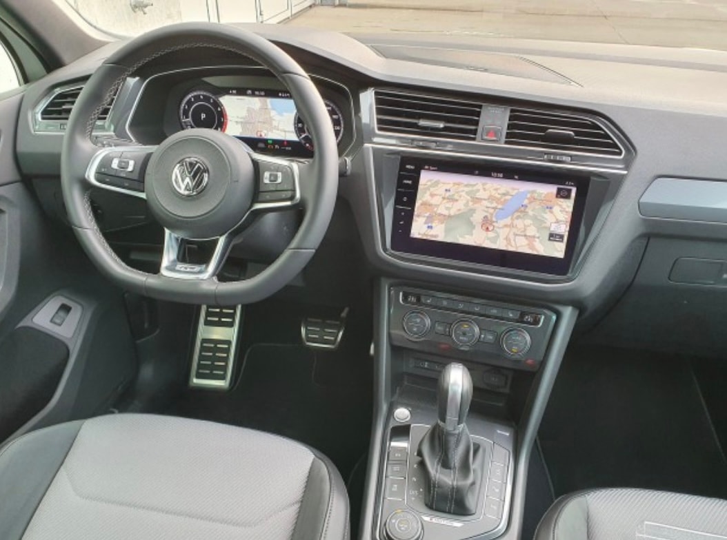 VW 2.0 TSI Highline DSG R Line-image-3