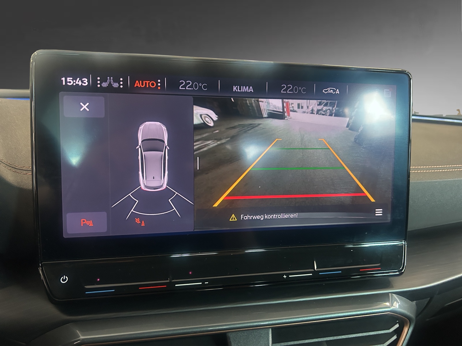 CUPRA Formentor 2.0TSI 4Drive Inicio DSG-image-10