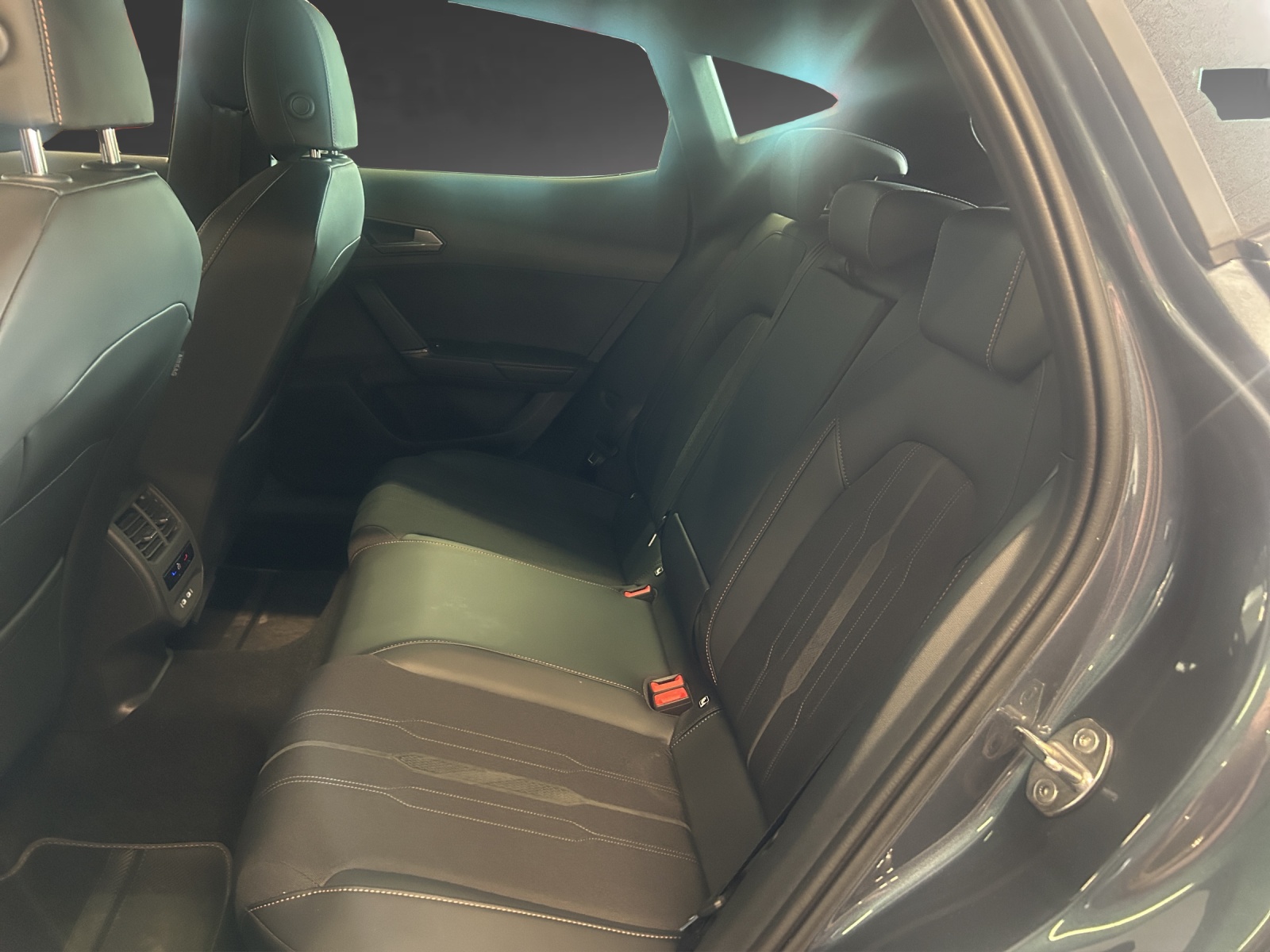 CUPRA Formentor 2.0TSI 4Drive Inicio DSG-image-6