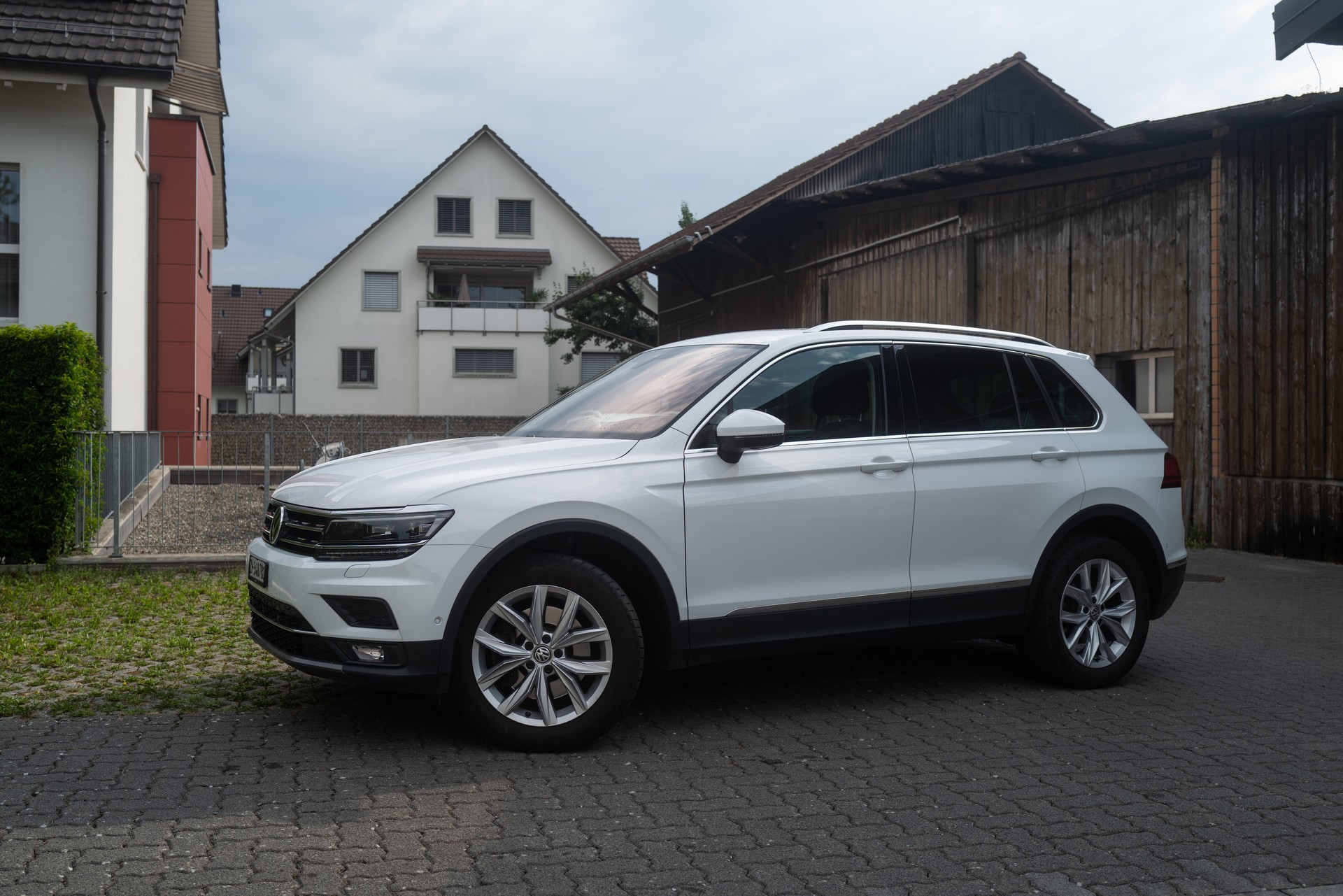 VW Tiguan 2.0 TDI SCR Highline 4x4 DSG-image-0