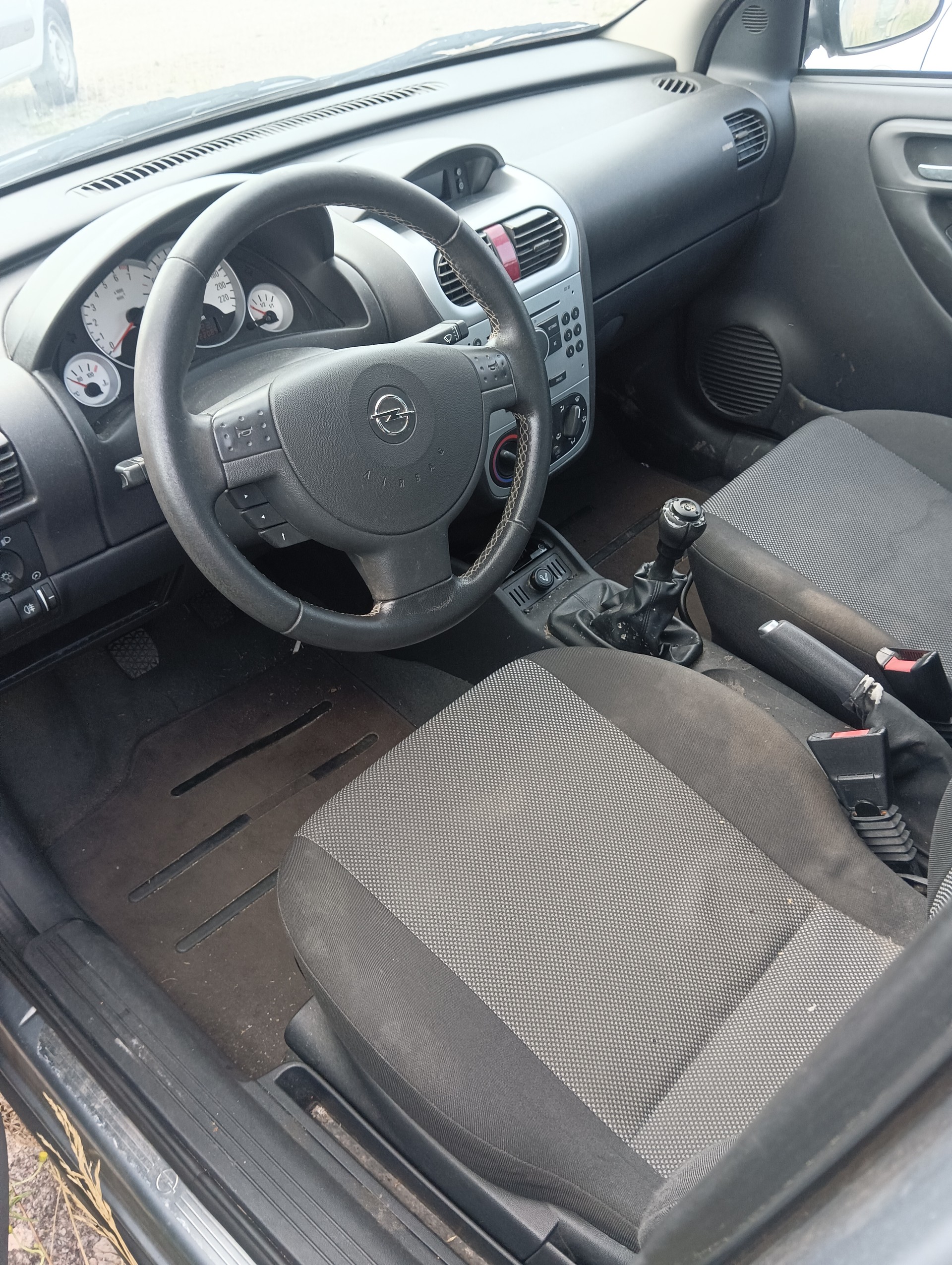 OPEL Corsa 1.4 TP tomtom-image-3