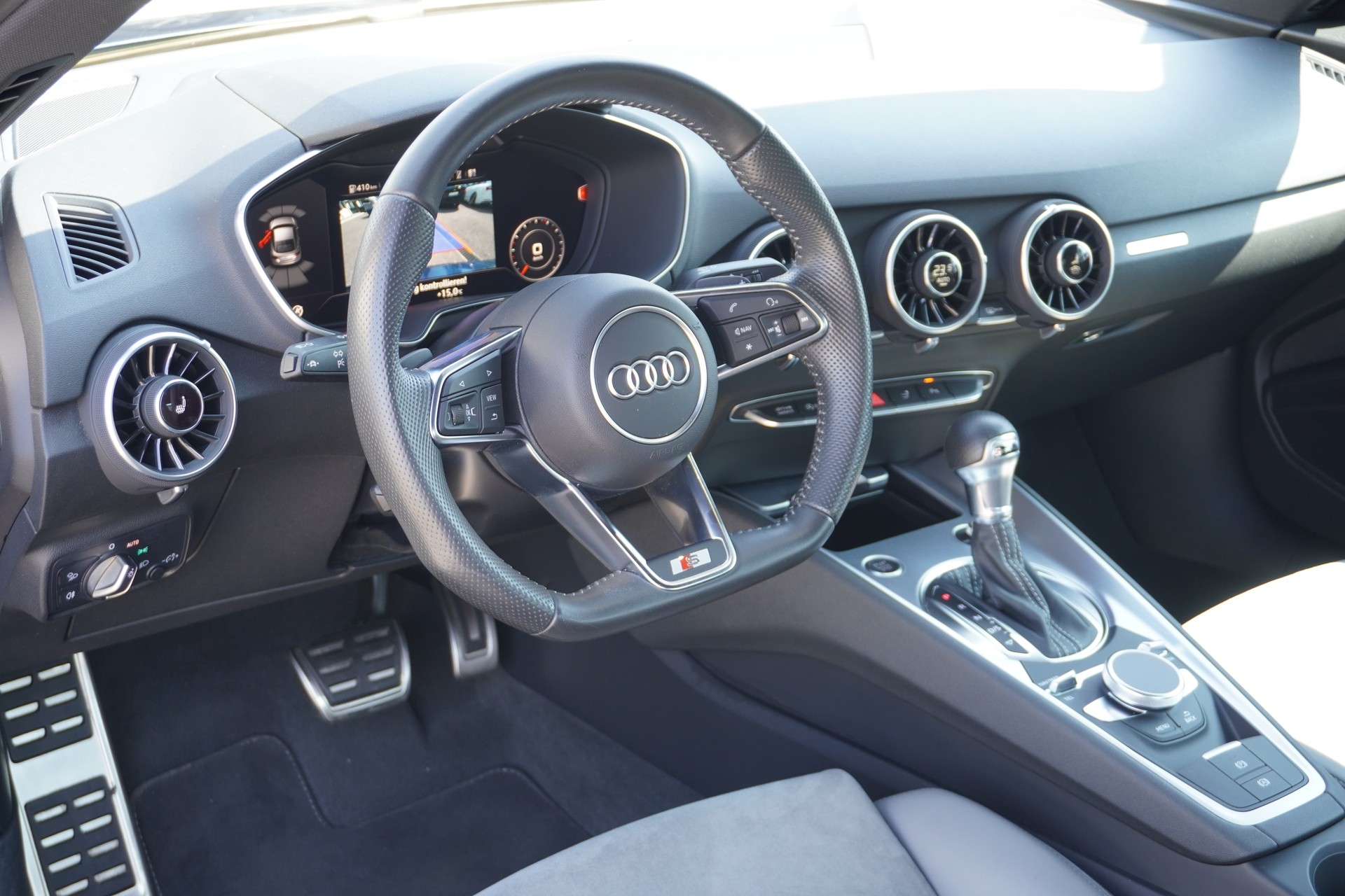 AUDI TT Coupé 45 TFSI quattro S-tronic S-LINE!!!-image-13